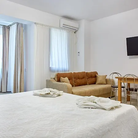 Aparthotel Tomis