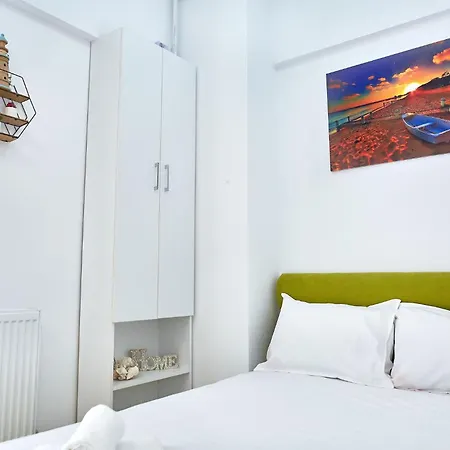 Aparthotel Tomis *