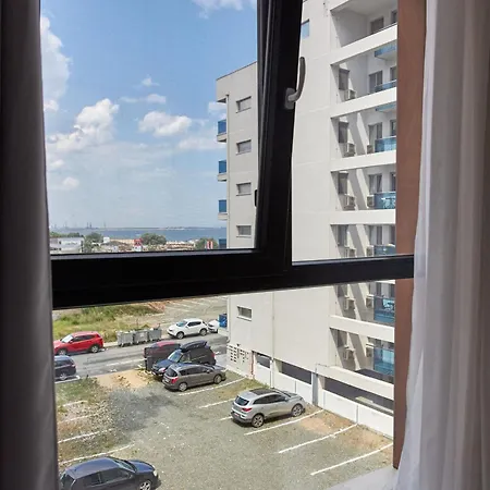 Tomis Aparthotel