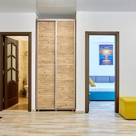 Aparthotel Tomis *
